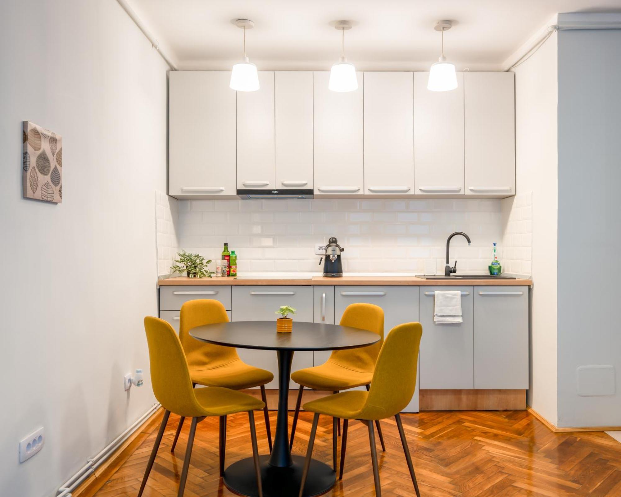 Cosy Center Apartment Braşov Extérieur photo